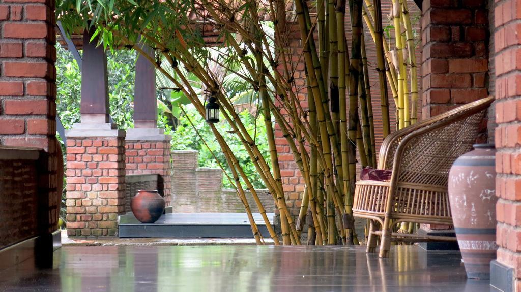 Clayfingers Art Cottage Thrissur Ruang foto