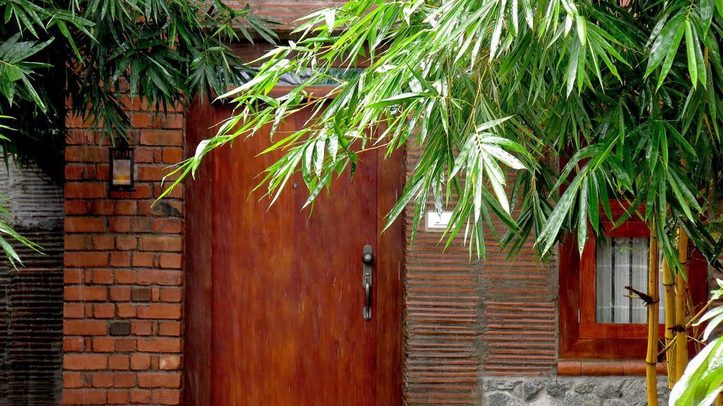 Clayfingers Art Cottage Thrissur Ruang foto