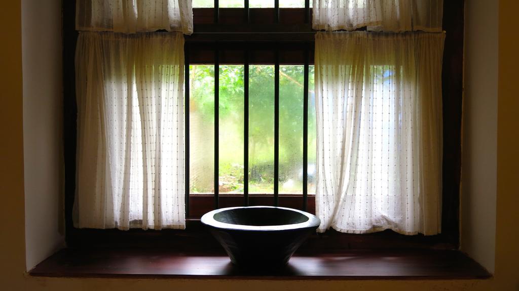 Clayfingers Art Cottage Thrissur Ruang foto